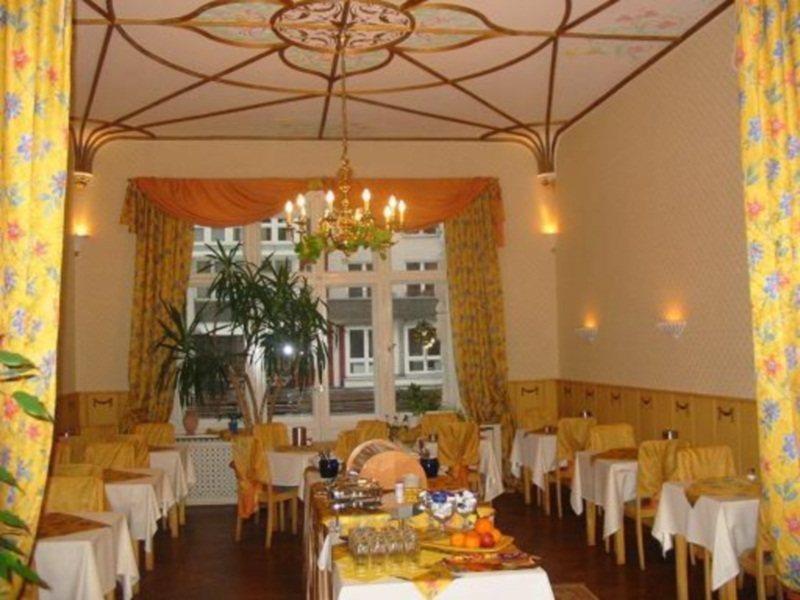 Hotel Pension Savoy Near Kurfuerstendamm Berlin Restaurant photo