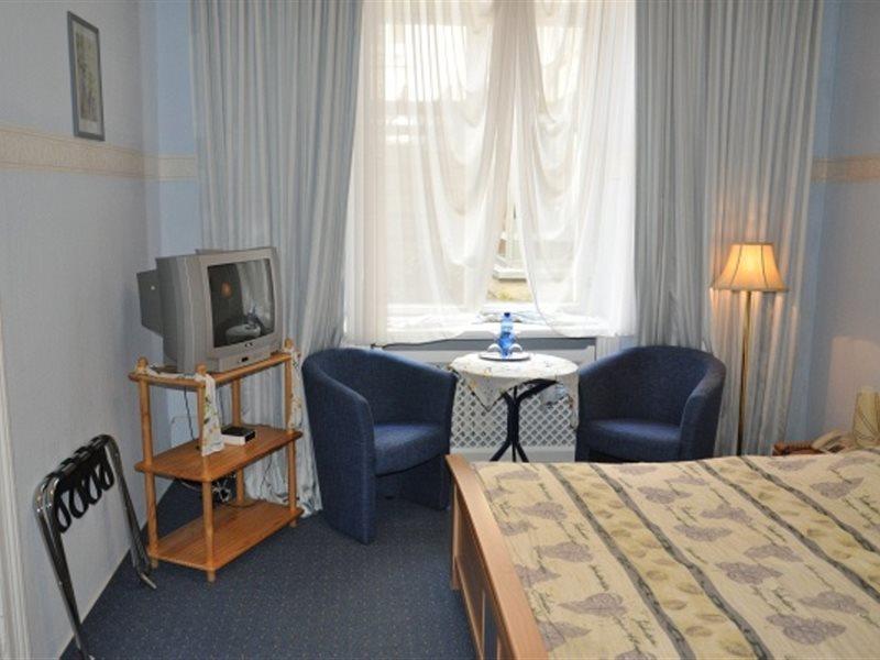 Hotel Pension Savoy Near Kurfuerstendamm Berlin Exterior photo
