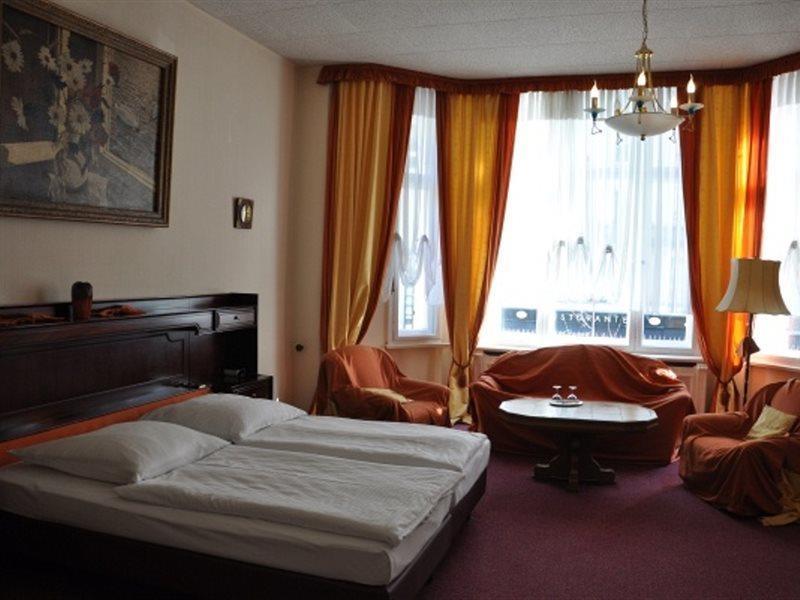 Hotel Pension Savoy Near Kurfuerstendamm Berlin Exterior photo