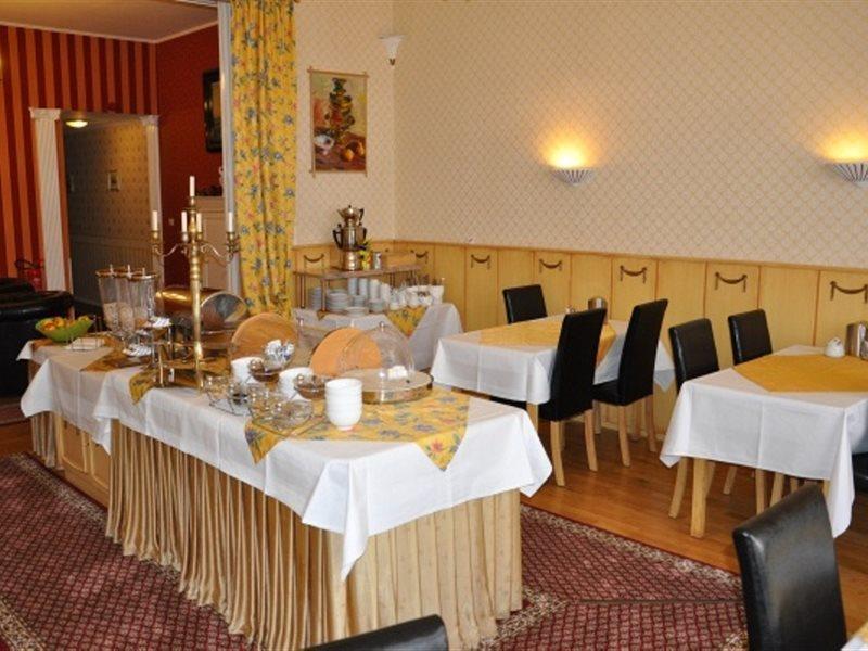 Hotel Pension Savoy Near Kurfuerstendamm Berlin Exterior photo