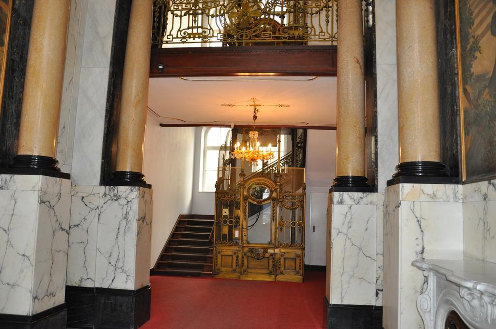 Hotel Pension Savoy Near Kurfuerstendamm Berlin Exterior photo